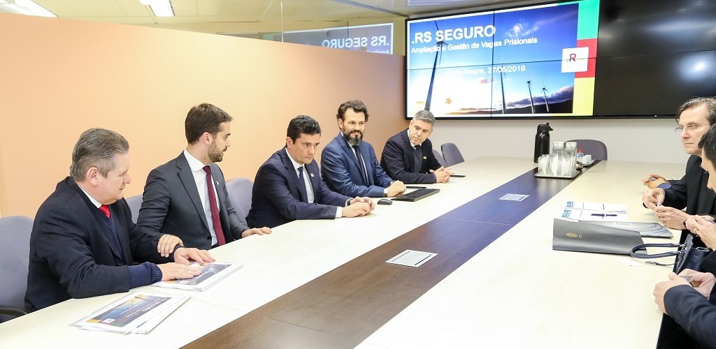 Governo discute com Moro soluções para o sistema penitenciário gaúcho