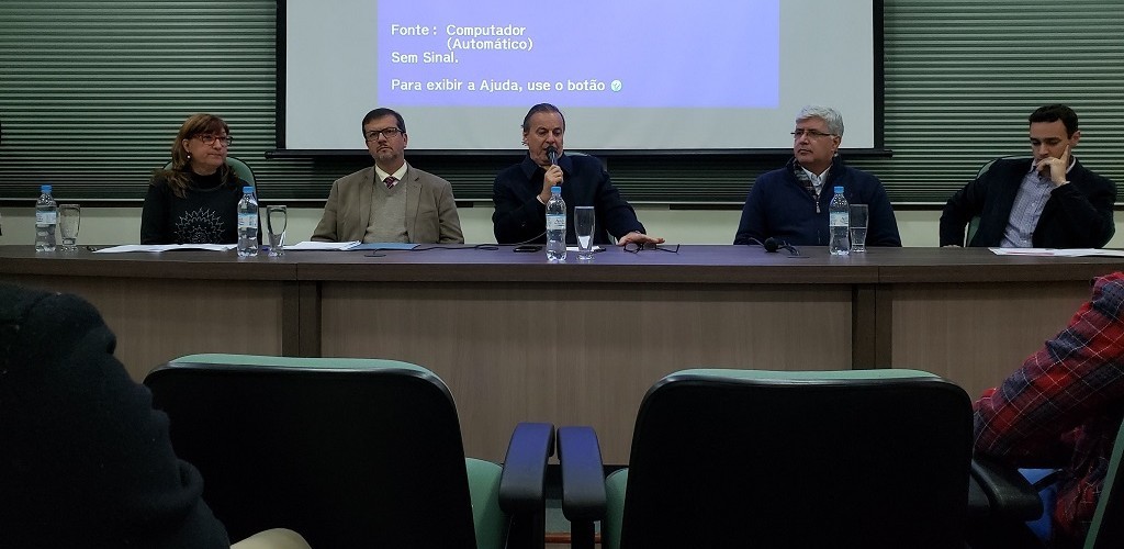 Desenvolvimento de RG foi tema de painel na Câmara de Comércio