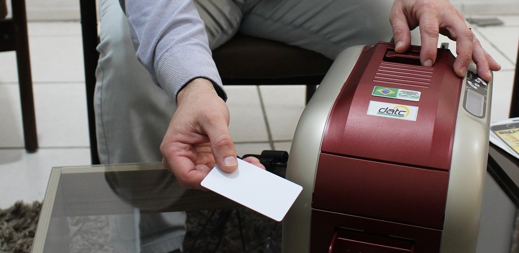 DATC concede 20% de desconto nas passagens para estudantes e confirma parceria com a FURG