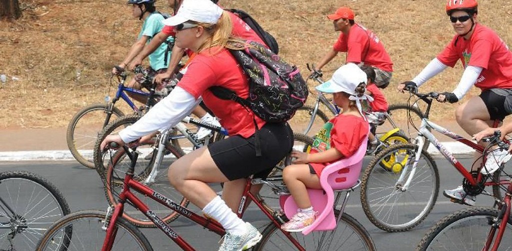 No Dia do Ciclista, campanha alerta sobre uso seguro da bicicleta