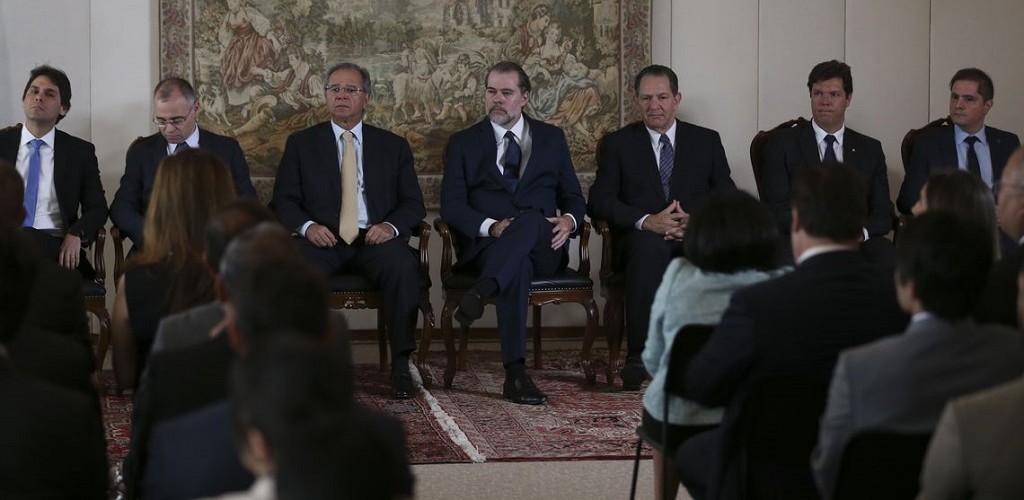 Judiciário e governo buscam reduzir milhões de ações contra o INSS