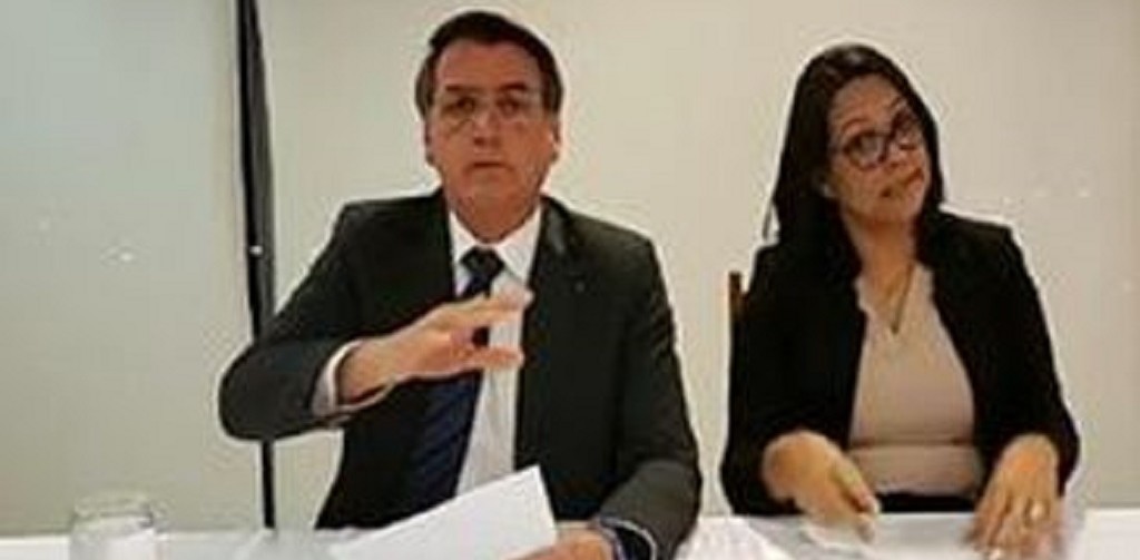 Países usam incêndios para tentar prejudicar o Brasil, diz Bolsonaro