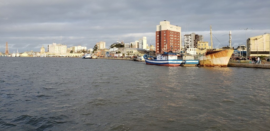 CDL realiza passeio náutico pela orla da cidade