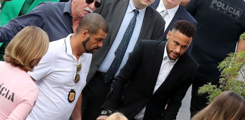 Delegada encerra investigações sobre caso Neymar