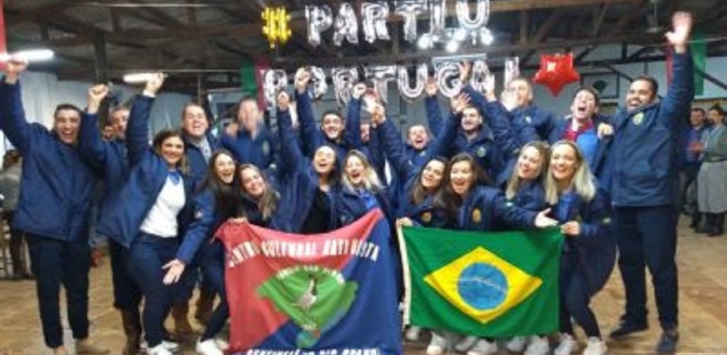 CCN Sentinela embarca para o 1º Festival Internacional de Danças de Águeda, em Portugal