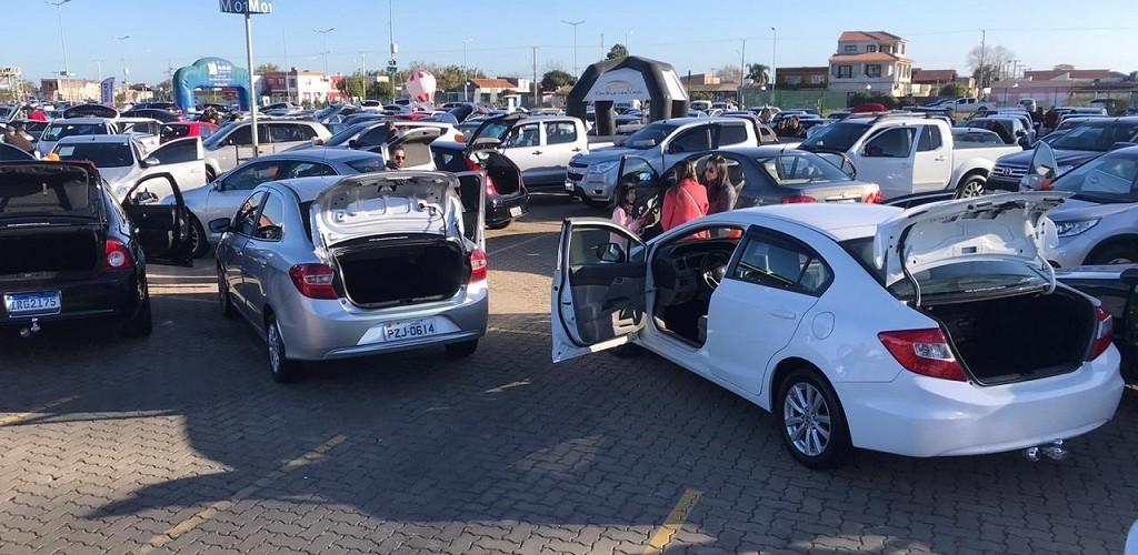 1º Auto Show Bradesco movimenta cidade e realiza sonhos