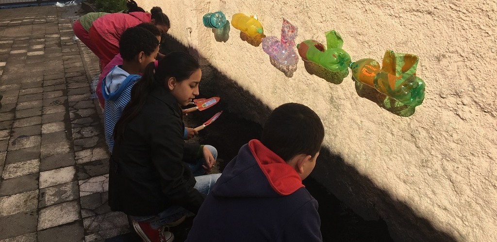 Dia da Árvore celebrado com plantio no CRAS Fragata