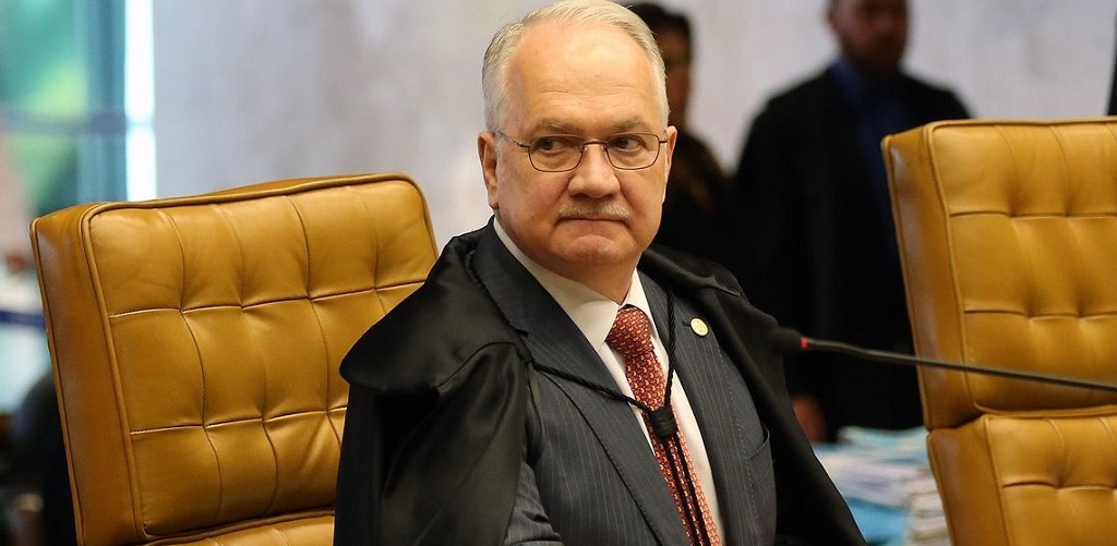Fachin vota contra tese que pode anular condenações da Lava Jato
