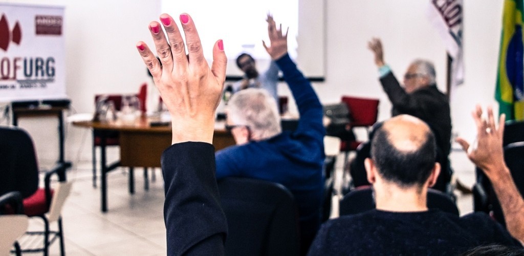 Professores da Furg e do IFRS paralisam atividades 