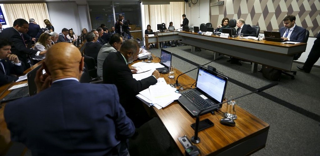 CCJ do Senado aprova relatório da reforma da Previdência