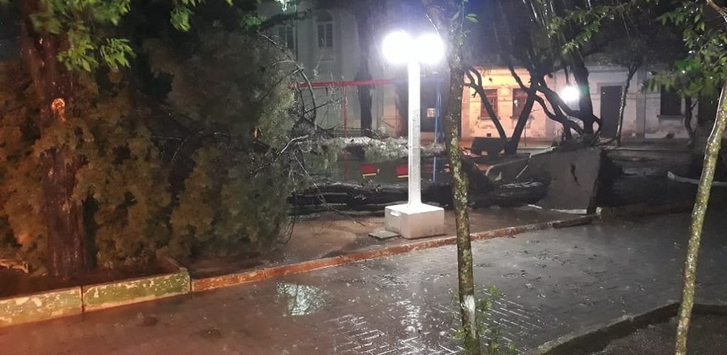 Arroio Grande registra estragos após temporal e granizo
