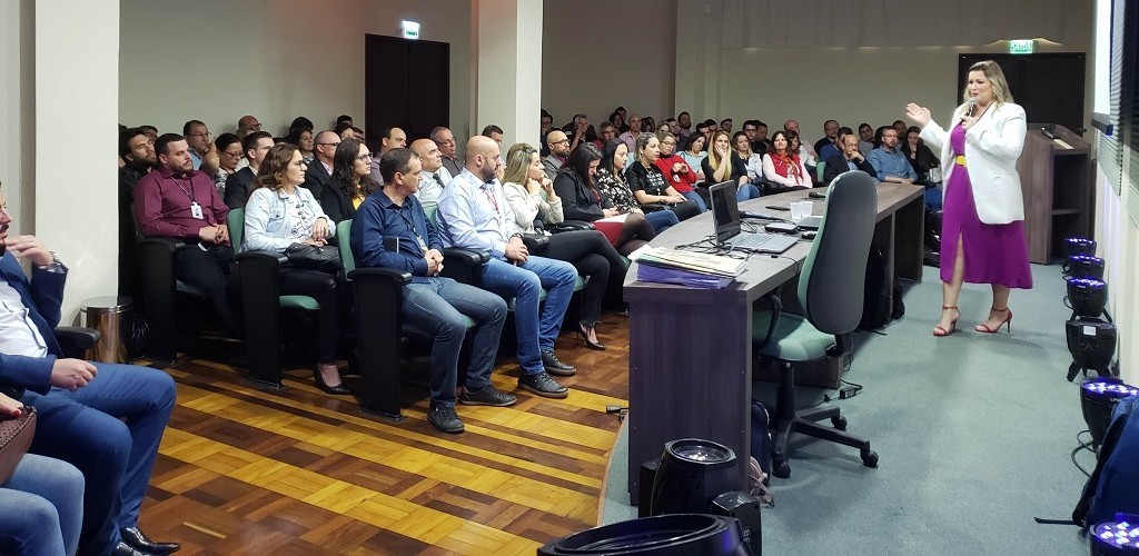 Abertura de vendas de lotes do Bairro Nova Rio Grande é marcada por evento com corretores
