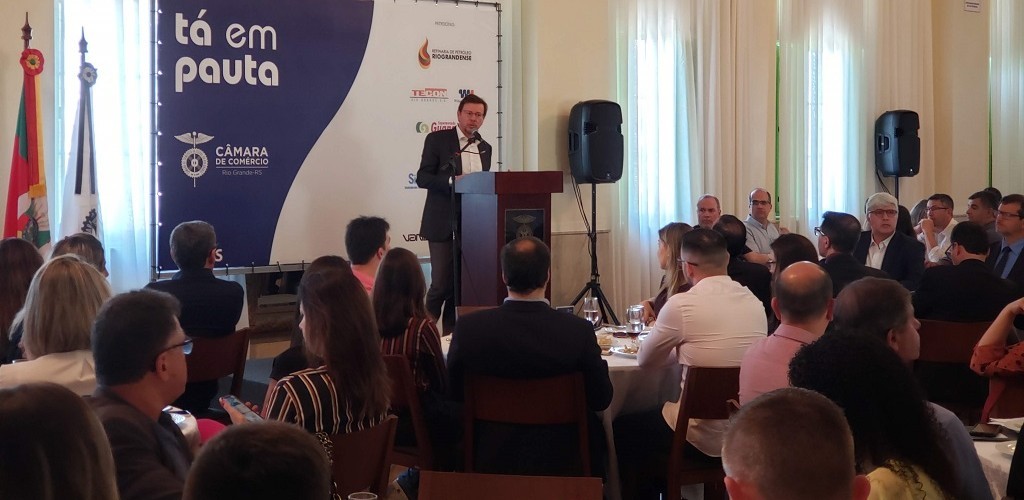 Novos comportamentos dos gaúchos foram apresentados na reunião-almoço Tá em Pauta