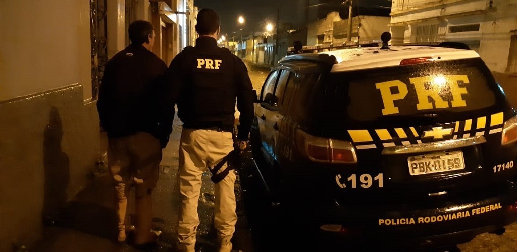 Motorista alcoolizado é preso após causar acidente, em Canguçu