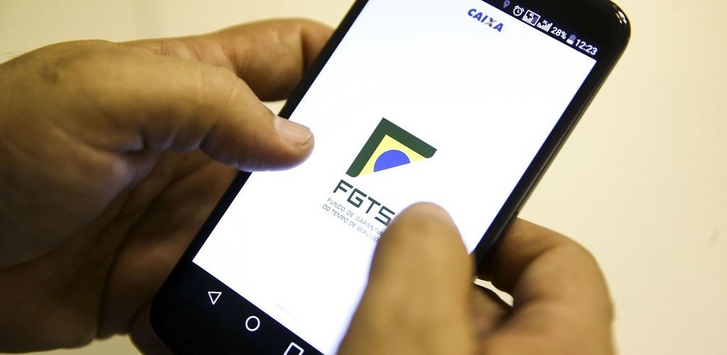 Caixa estende horário de atendimento amanhã e abre no sábado