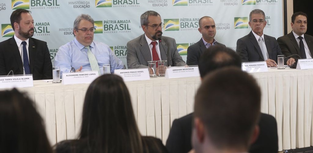 Brasil celebra nesta sexta parceria com fundação científica da China