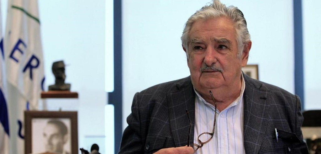 Pepe Mujica é eleito senador no Uruguai