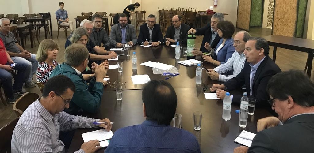 Aliança Rio Grande debate BR-116 em Cristal 