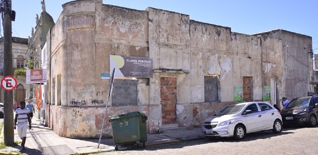 FURG realiza pesquisa arqueológica em casa que teria sido de Tamandaré