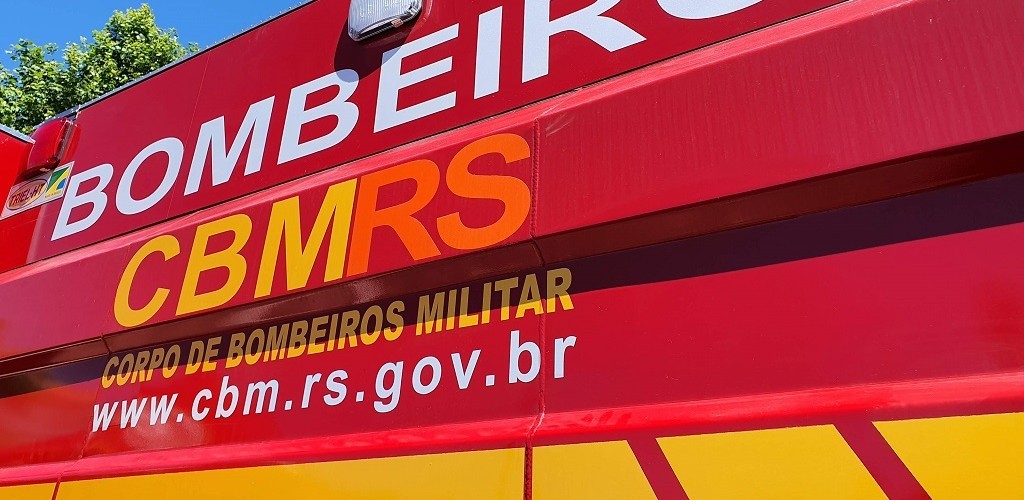 Defesa Civil e Bombeiros realizam atividade de conscientização na Ilha dos Marinheiros para prevenção de incêndios