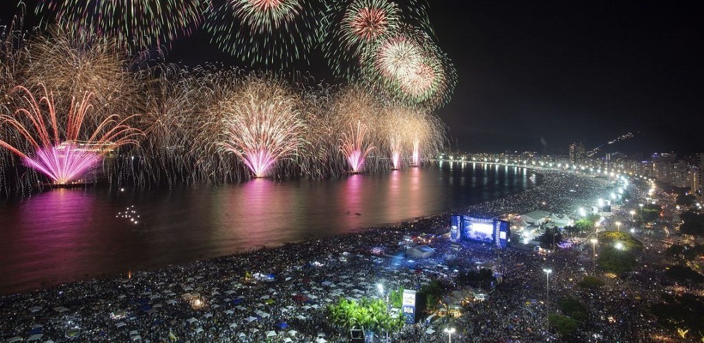 Prefeitura espera 2,8 milhões de pessoas no réveillon de Copacabana