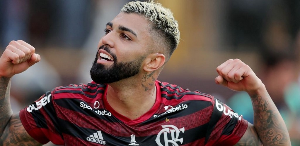 Em menos de 24h, Flamengo vence Libertadores e Brasileirão