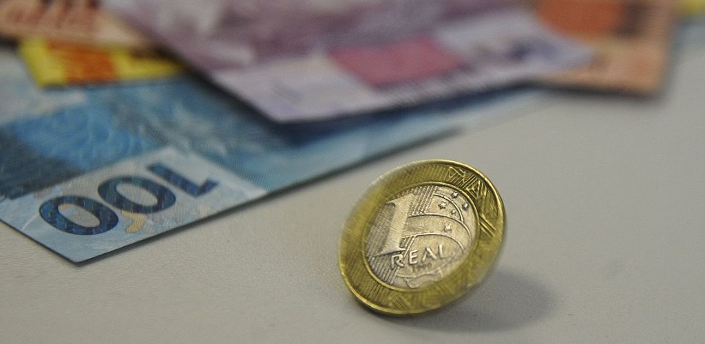 Aposentados do INSS começam a receber segunda parte do décimo terceiro