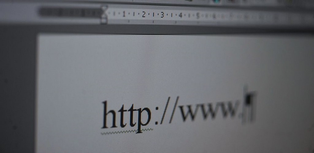 Criador da WWW propõe contrato para "consertar" internet