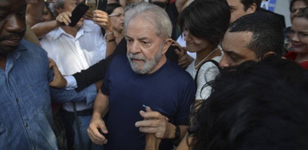 TRF4 julga recurso de Lula em ação relativa ao sítio de Atibaia na próxima quarta-feira 