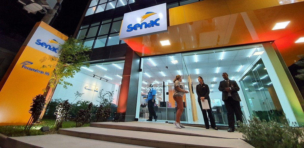 Senac inaugura nova escola em Rio Grande