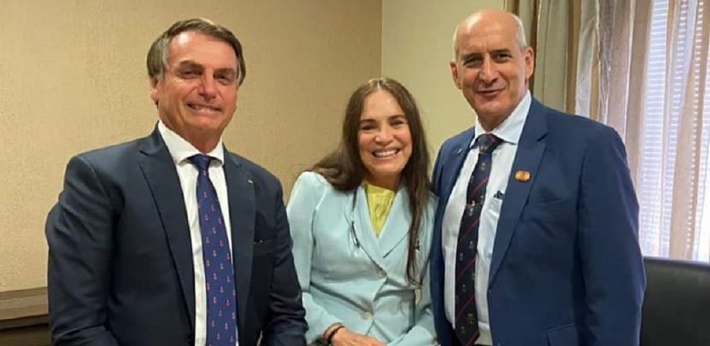Regina Duarte irá a Brasília conhecer Secretaria de Cultura