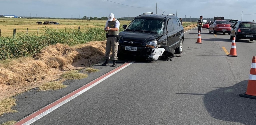 Duas pessoas ficam feridas após colisão frontal no Distrito Industrial em RG
