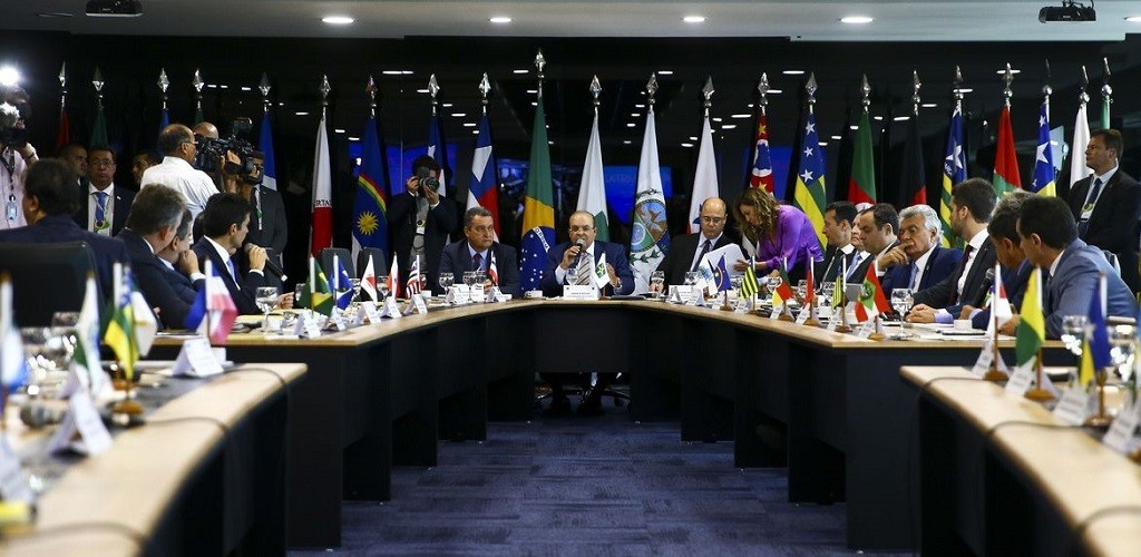 ICMS e Fundeb dominam pauta em reunião de governadores