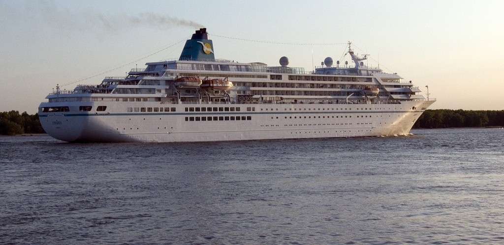 Porto do Rio Grande recebe o transatlântico MS AMADEA