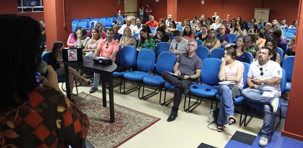 Rio Grande sedia evento para debate do novo método de financiamento da Atenção Básica
