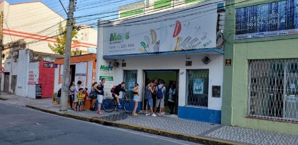 Estudantes também criticam recarga de cartões da Mais Rio Grande