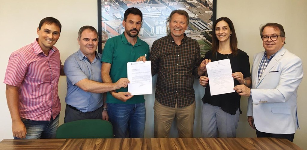 Afonso Hamm cumpre agenda em Rio Grande 