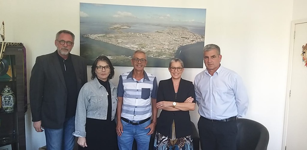 Secretária estadual da Cultura e Diretor do Iphae são recebidos na Prefeitura