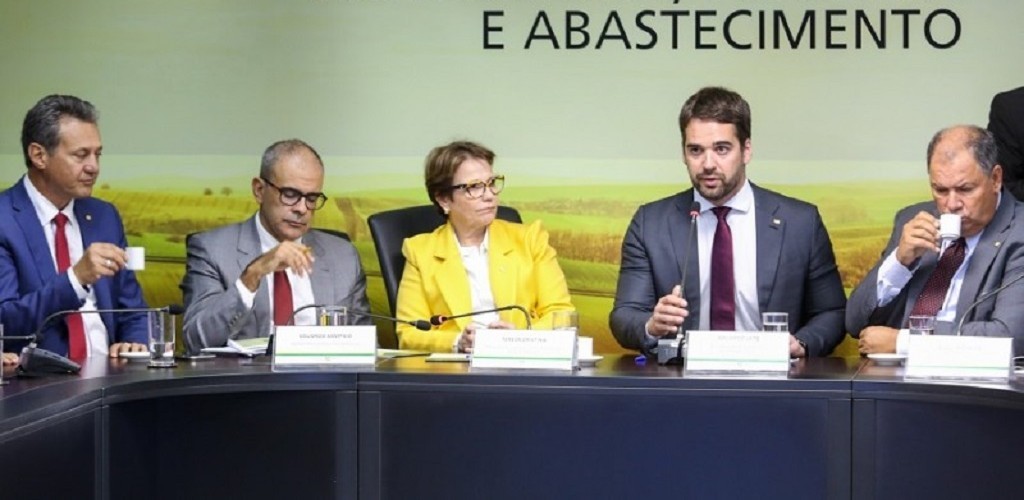 Leite reforça pedido de auxílio ao governo federal para minimizar danos da estiagem