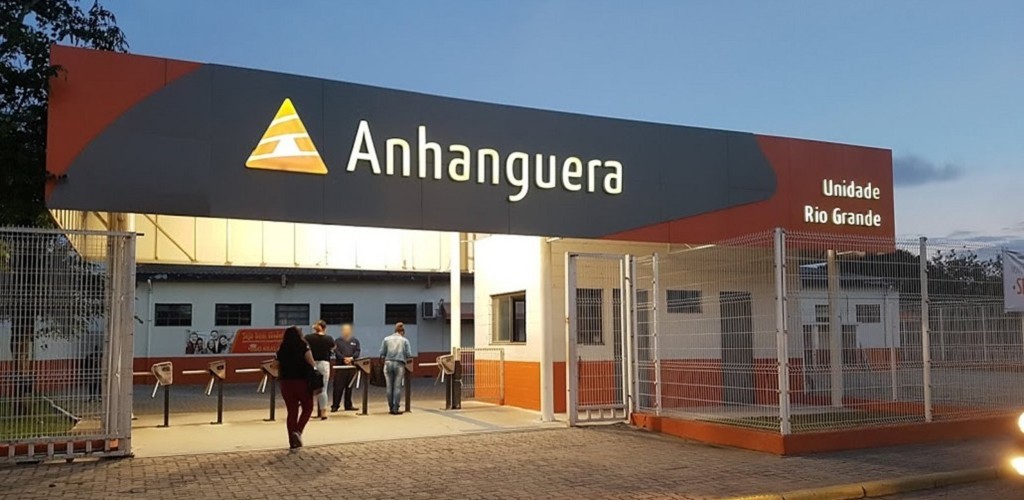 Anhanguera suspende as aulas por uma semana 