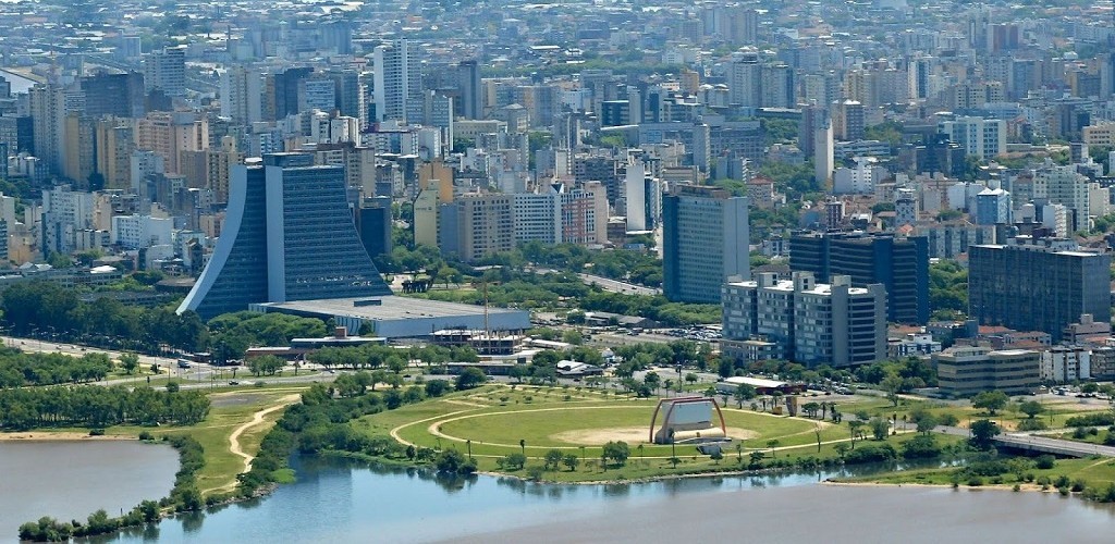 Porto Alegre decreta situação de emergência