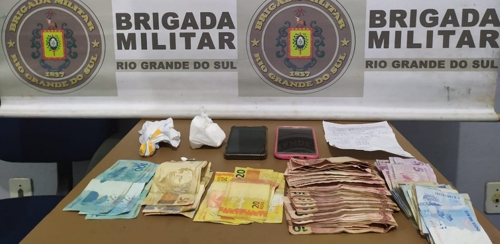 Dois homens são presos por tráfico de drogas em Pelotas