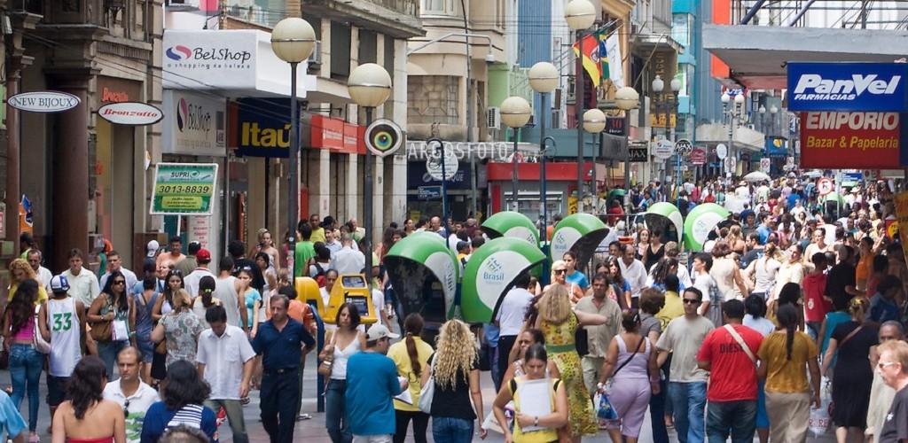 Decreto fecha comércio, indústria e mais setores em POA