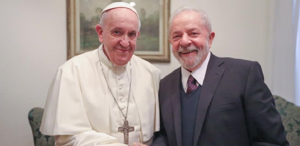 Ex-presidente Lula encontra Papa Francisco no Vaticano