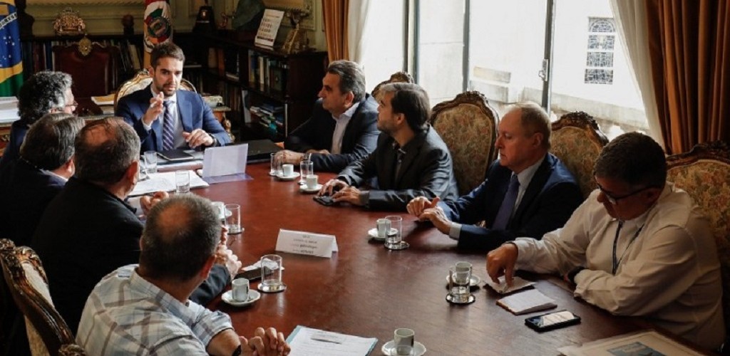 Governador garante à Azul e Two Flex que há interesse em ampliar rotas regionais