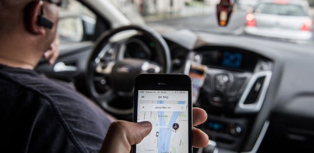 Uber expulsa motorista acusado de assediar menor