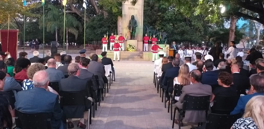 Medalhas da Ordem de Silva Paes são entregues no aniversário da cidade