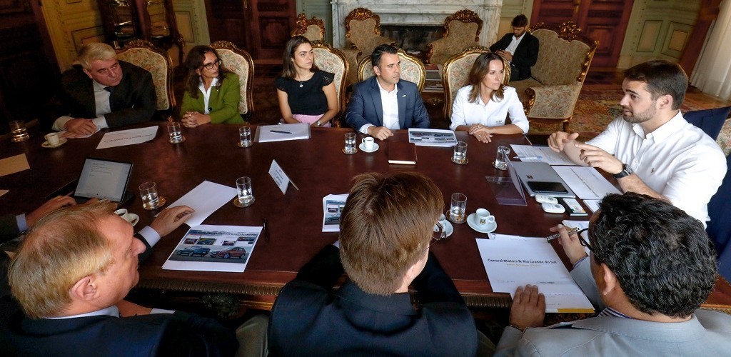 Leite destaca importância da GM, que alcança marca de 4 milhões de carros produzidos no RS