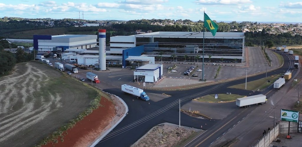 Rede de Farmácias São João doa 500 toneladas de alimentos