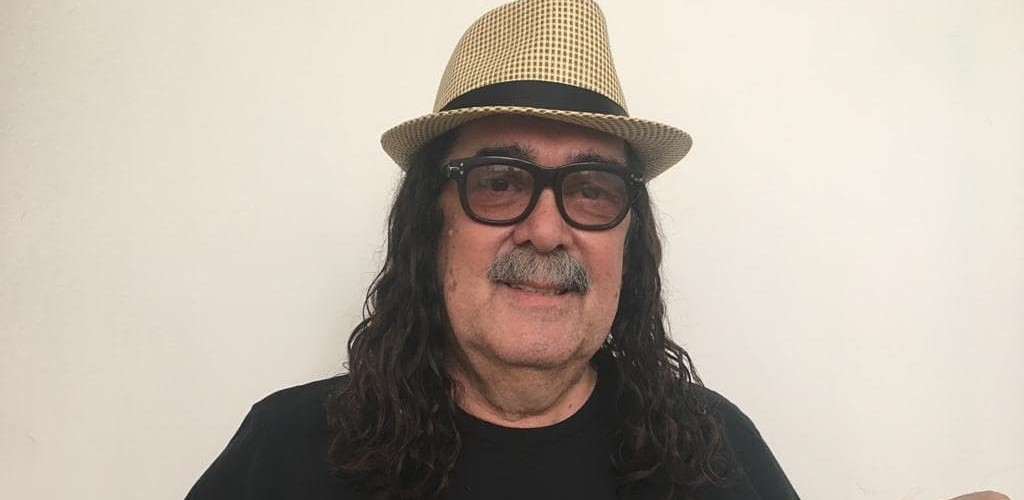 Morre cantor e compositor Moraes Moreira